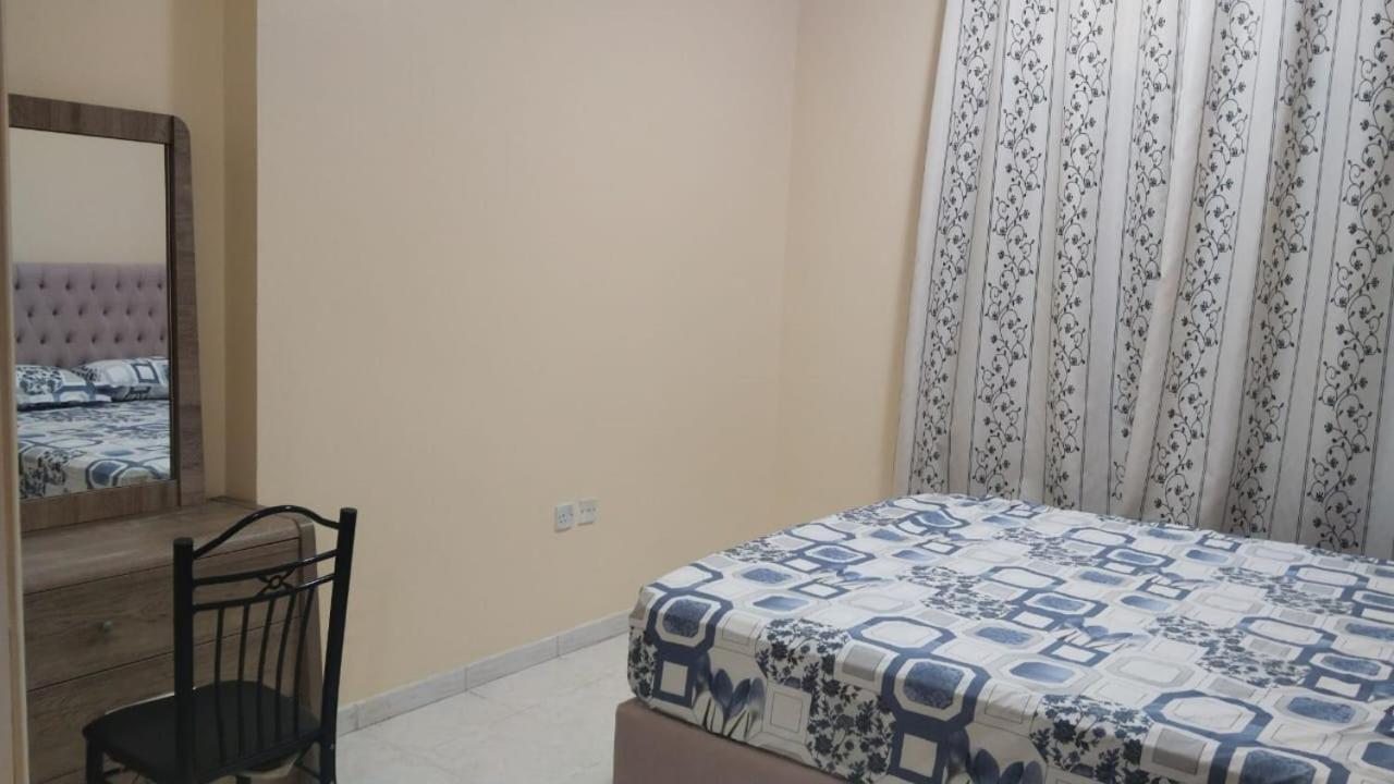 Holiday Home 2 Bedrooms Apartment For Family Only Sharjah Exterior photo